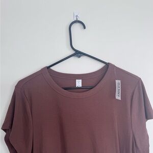 Old Navy Women's Short Sleeve Ribbed Crewneck Top in Warm Brown